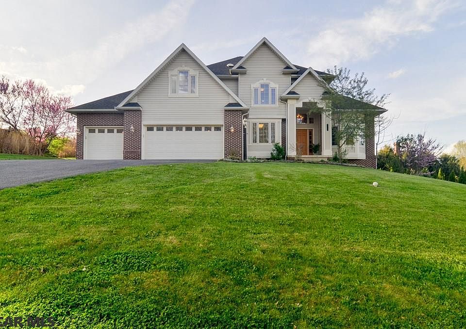 1st image of 1315 Megan Dr