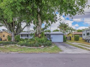 3804 E Shore Rd, Miramar, FL 33023