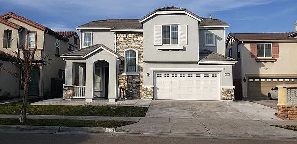 353 Rosebriar Pl