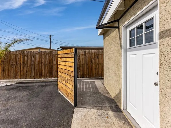 12008 Roscoe Blvd, North Hollywood, CA 91605