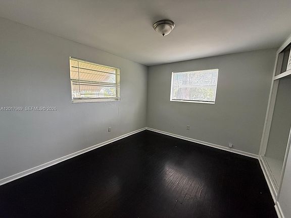 3rd image of 4393 Davis Rd #1