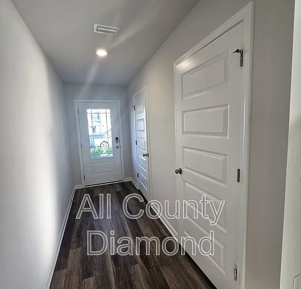 3128 Breezy Bay Ct — Photo 4