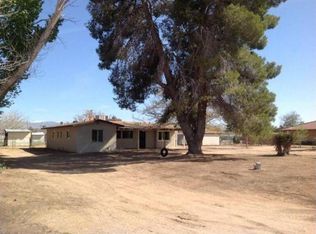 14489 Iroquois Rd, Apple Valley, CA 92307