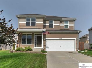 10616 S 110th Ave, Papillion, NE 68046