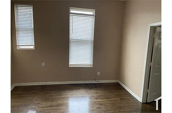 Building Photo - 1931 S Trumbull Ave #2
