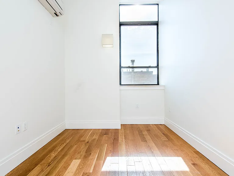 17 Monitor St #3C — Photo 6