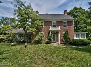 3271 River Rd, Mount Bethel, PA 18343