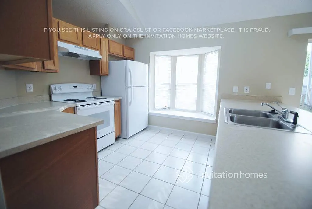8030 Excalibur Ct Orlando, FL 32822 — Photo 3