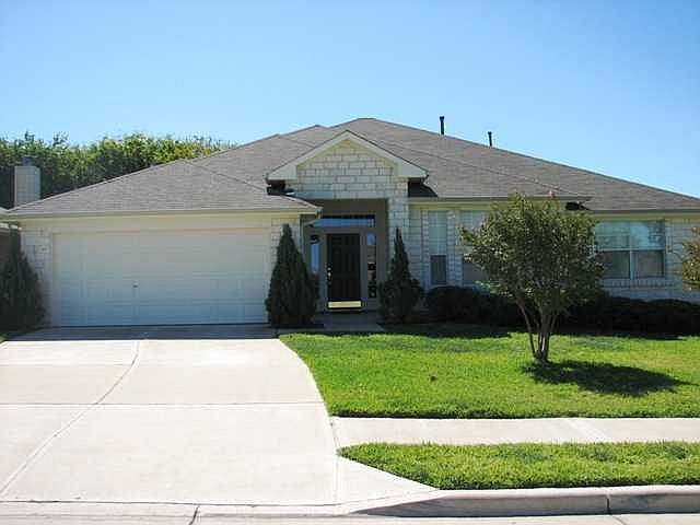 1st image of 102 Grand Isle Dr