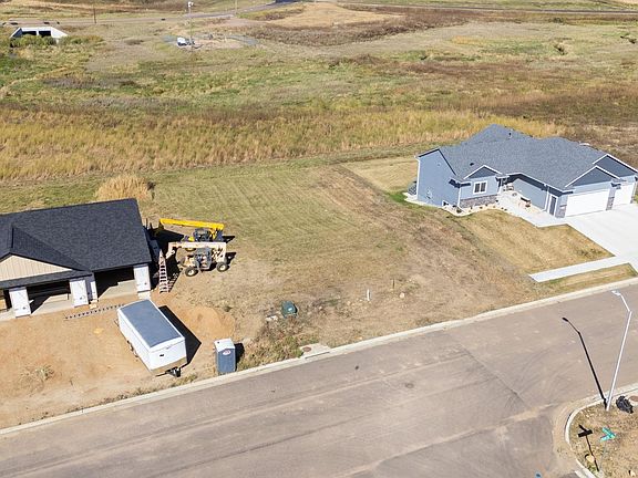 4th image of 818 Turtle Creek Dr