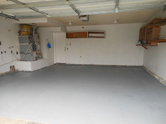 2nd image of 703 Malibu St