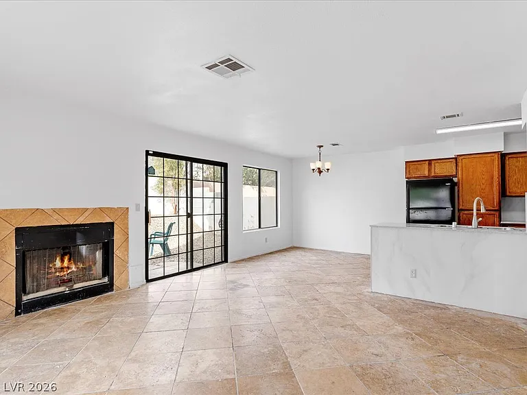 2809 Swallow Point Cir — Photo 5