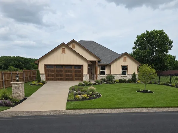 9401 Claudia Dr, Fort Worth, TX 76134