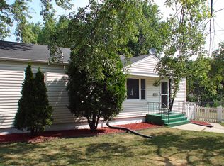 106 E Orchard St, Mundelein, IL