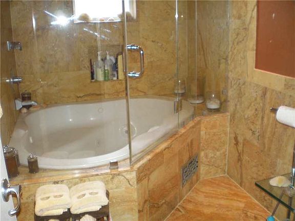 5th image of 13301 SW 108 Street Cir