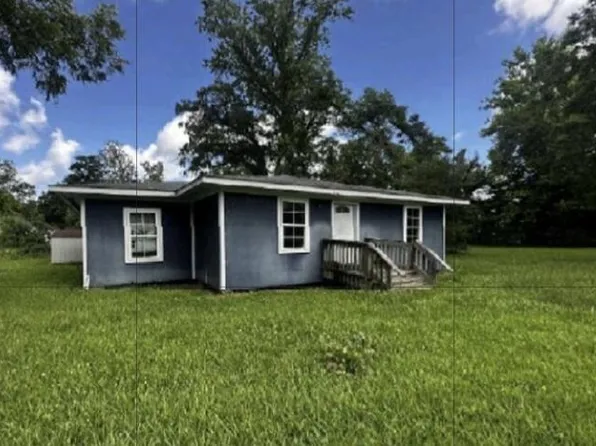 415 Live Oak St, Elizabeth, LA 70638