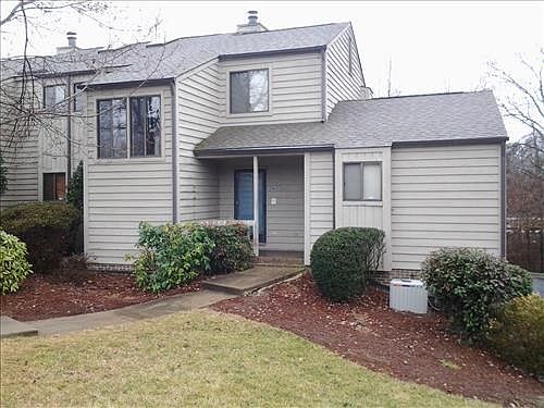 2nd image of 2439 Cypress Ct