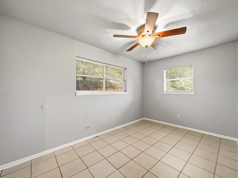 6116 1/2 Octavia St — Photo 10