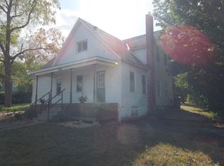 400 S Section Ave, Spring Valley, MN 55975