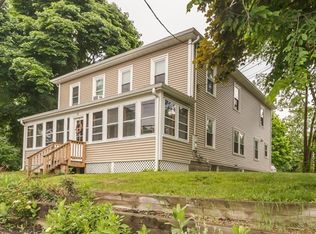 21 Topsfield Rd, Ipswich, MA 01938