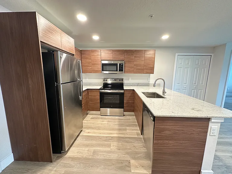 4424 S Texas Ave #1-106 — Photo 7