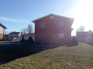 11045 W 84th Pl, Willow Springs, IL 60480