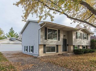 403 9th St SE, Altoona, IA 50009