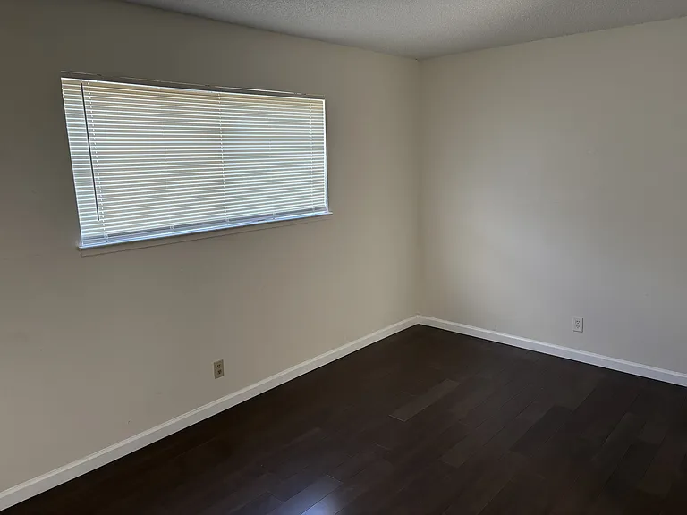 Clearland Dr — Photo 6