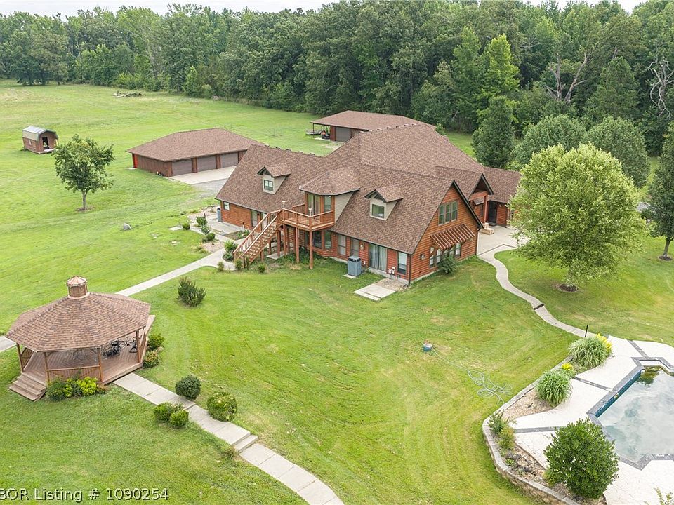1st image of 1323 Hilltop Dr