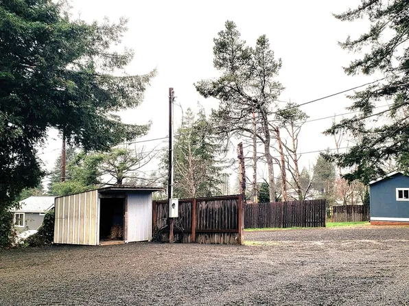 469 N Fawn Dr, Otis, OR 97368