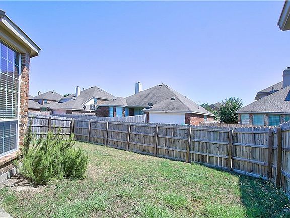 3rd image of 7902 Westover Dr