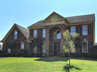10199 Wynmanor Dr, Collierville, TN 38017