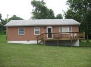 112 E 14th St, Front Royal, VA 22630