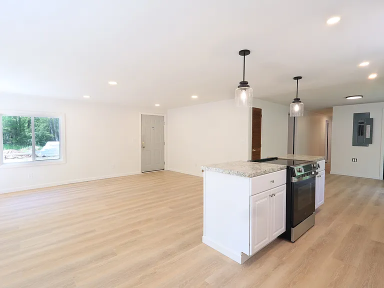 1597 Sanford Rd #1 — Photo 7