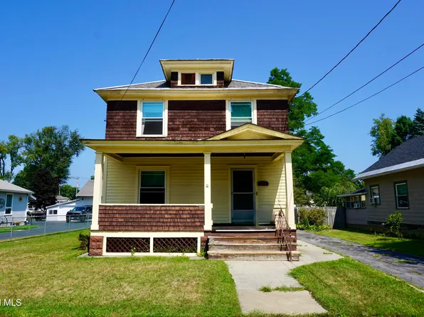 17 Notre Dame Street, Hudson Falls, NY 12839