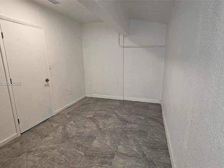 9680 NW 19th Pl — Photo 11