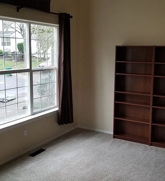 15467 NW Decatur Way — Photo 3