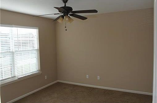 Main Level Bedroom / Office