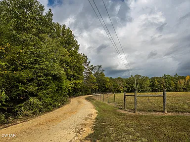 Property photo 38