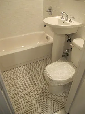 Rented by Metropolis Real Estate of Manhattan | media 19