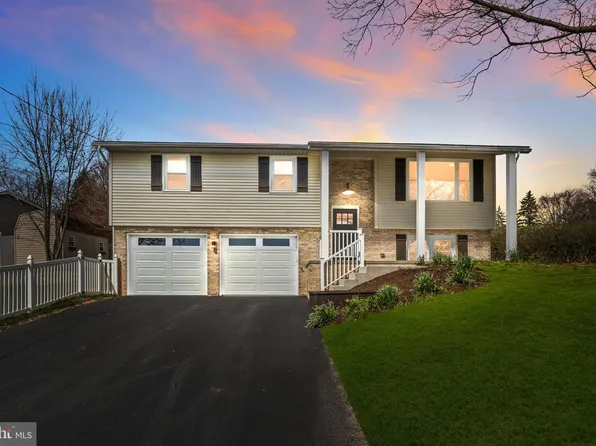 513 Cottage Pl, Red Lion, PA 17356