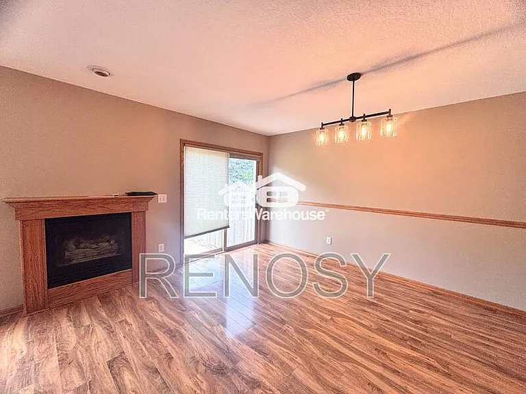 737 Kitterman Cir — Photo 19