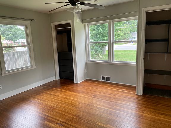 Bed #1. 3 closets!