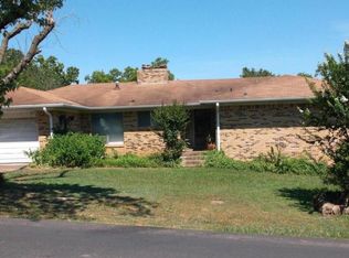 510 E Charles St, Batesville, AR 72501
