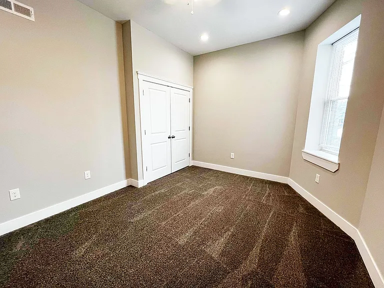 3216 Bishop St — Photo 7