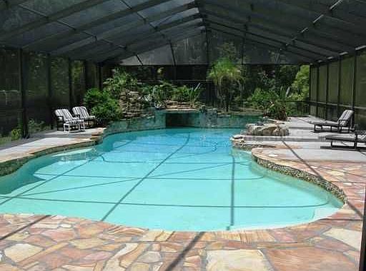 2nd image of 17912 Pepper Tree Ln