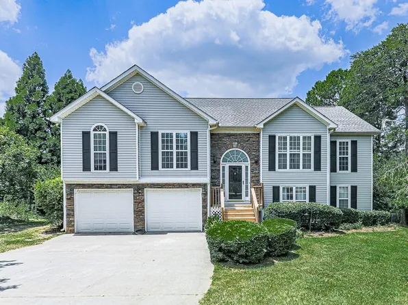 64 Indian Hills Dr, Rydal, GA 30171