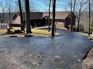 380 Boston Dr, Ridgedale, MO 65739