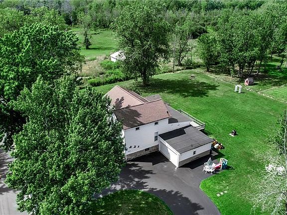 4th image of 5137 Oakwood Dr