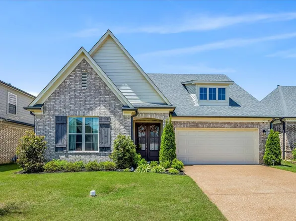 130 Briar Hollow Ln, Oakland, TN 38060